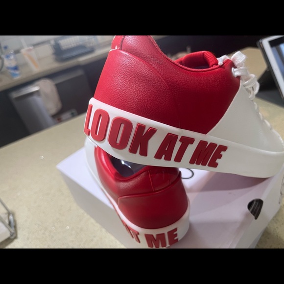 Aldo shore - Picture 4 of 6